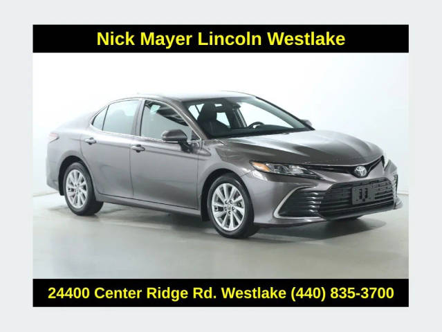 2023 Toyota Camry LE FWD photo