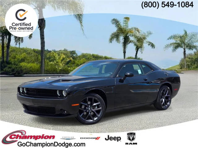 2023 Dodge Challenger SXT RWD photo