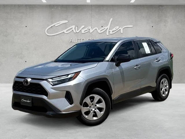 2023 Toyota RAV4 LE FWD photo