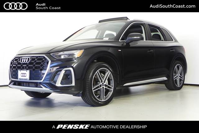 2023 Audi Q5 S line Premium AWD photo