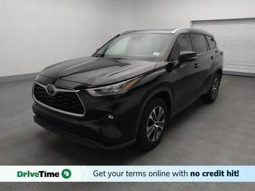 2020 Toyota Highlander XLE FWD photo