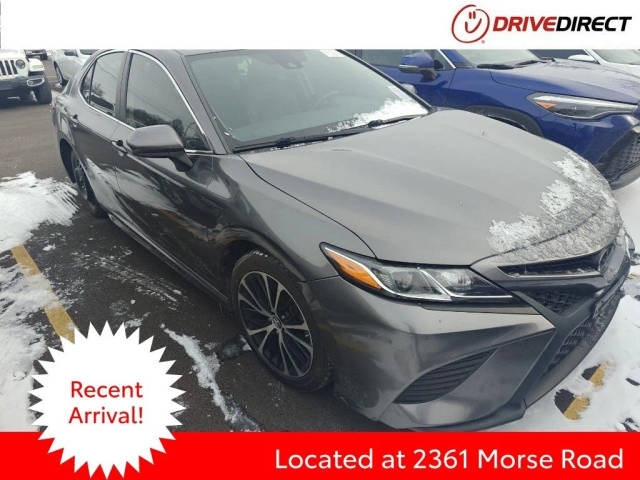 2019 Toyota Camry SE FWD photo