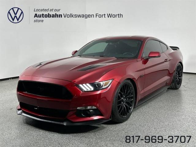 2015 Ford Mustang GT Premium RWD photo