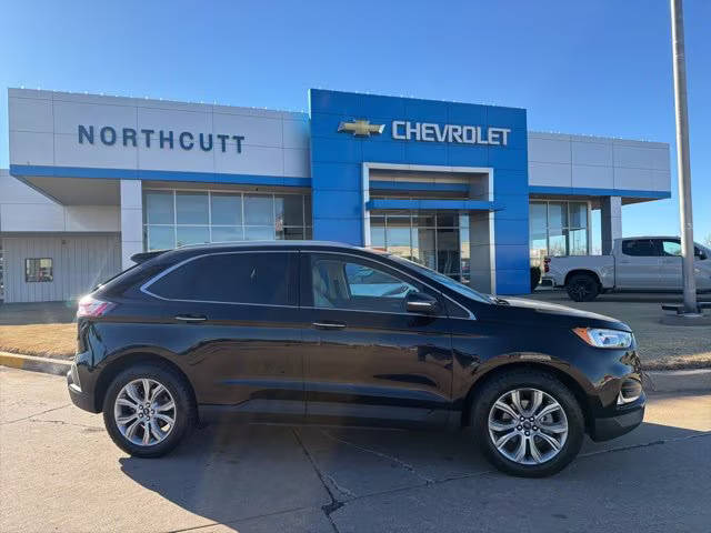 2019 Ford Edge Titanium FWD photo