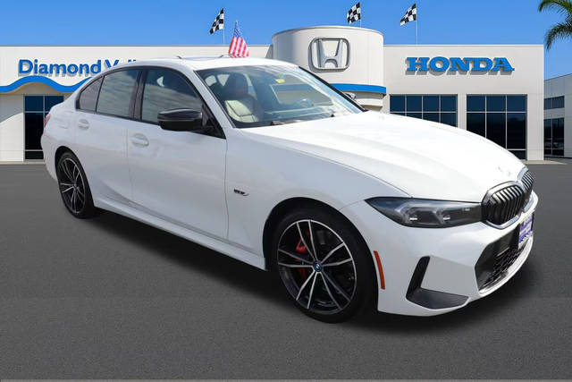 2023 BMW 3 Series 330e RWD photo