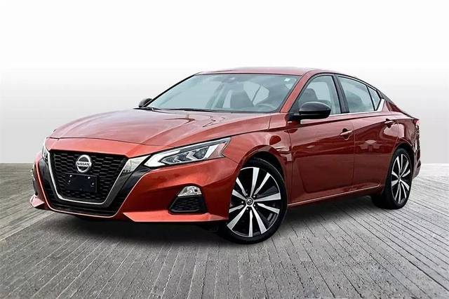 2022 Nissan Altima 2.5 SR FWD photo