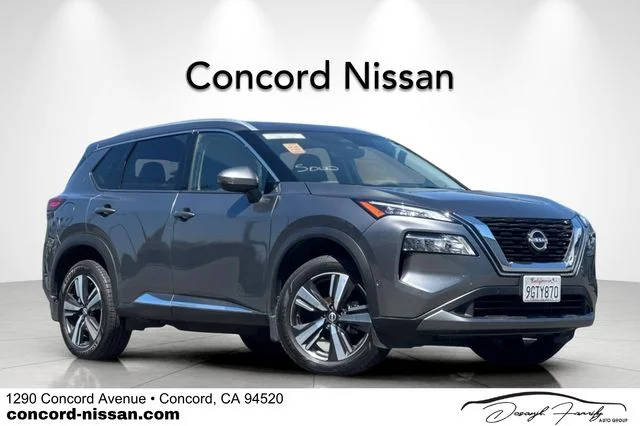 2023 Nissan Rogue SL FWD photo
