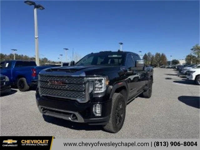 2023 GMC Sierra 2500HD Denali 4WD photo