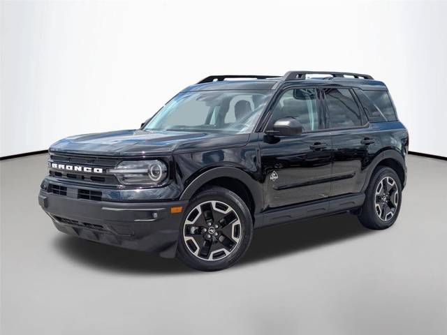 2023 Ford Bronco Sport Outer Banks 4WD photo