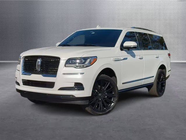 2023 Lincoln Navigator Reserve 4WD photo