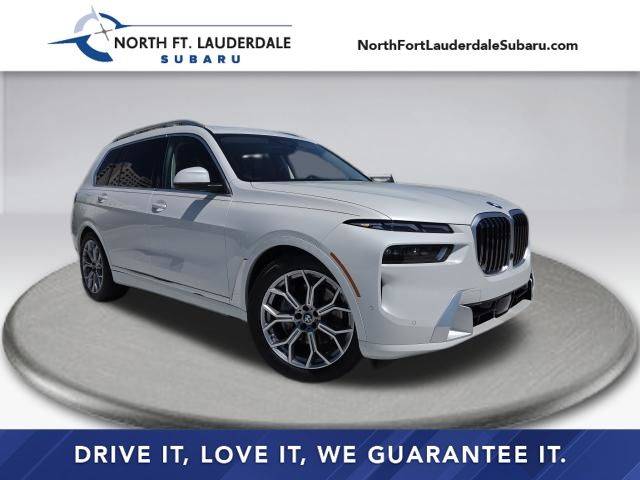 2023 BMW X7 xDrive40i AWD photo