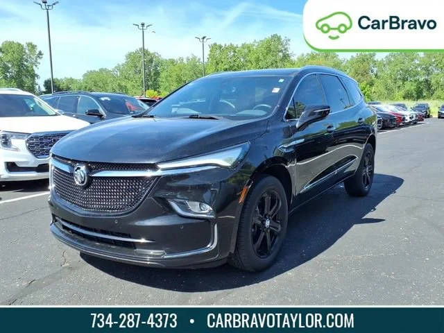 2023 Buick Enclave Essence FWD photo