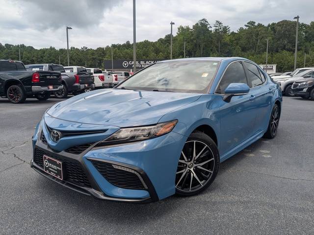 2023 Toyota Camry SE FWD photo