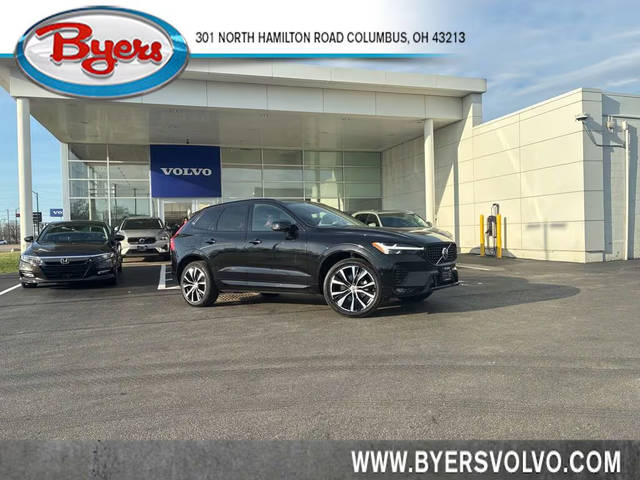 2023 Volvo XC60 Plus Dark Theme AWD photo