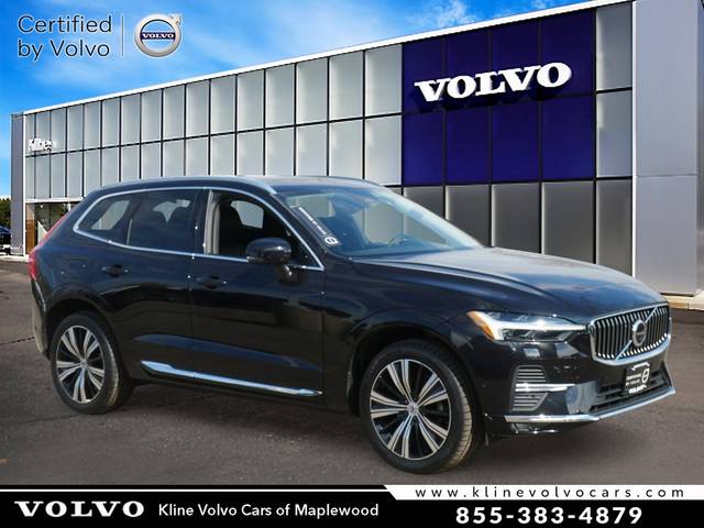 2023 Volvo XC60 Plus Bright Theme AWD photo