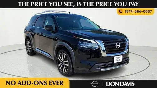 2023 Nissan Pathfinder Platinum FWD photo