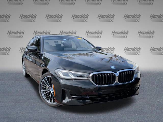 2023 BMW 5 Series 530e RWD photo