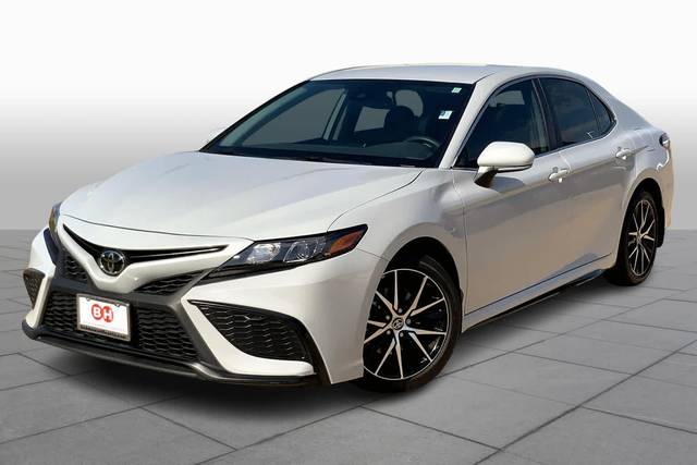 2023 Toyota Camry SE FWD photo