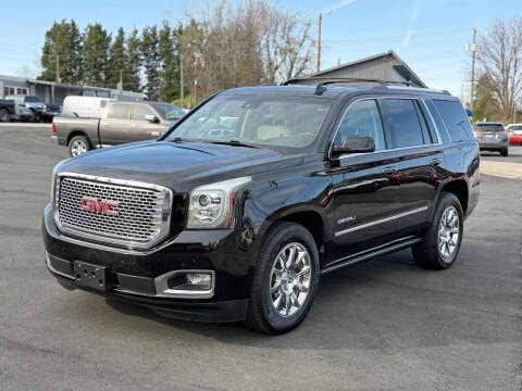 2015 GMC Yukon Denali 4WD photo