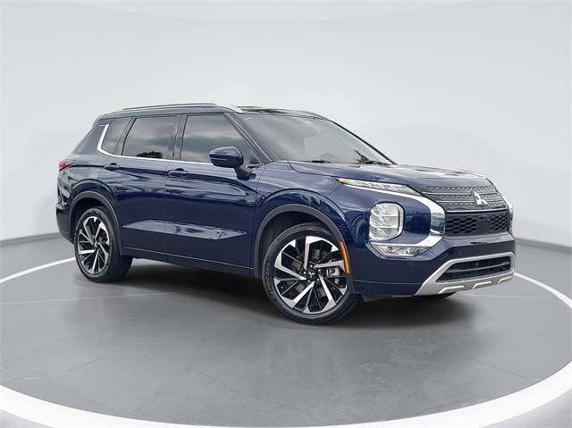2023 Mitsubishi Outlander SEL FWD photo