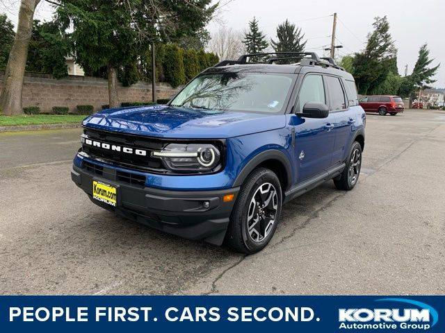 2023 Ford Bronco Sport Outer Banks 4WD photo