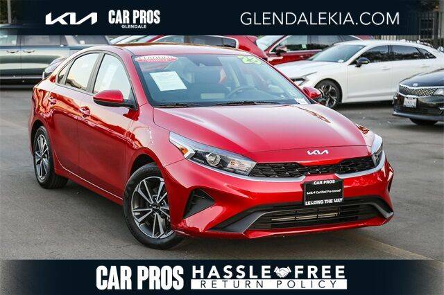 2023 Kia Forte LXS FWD photo