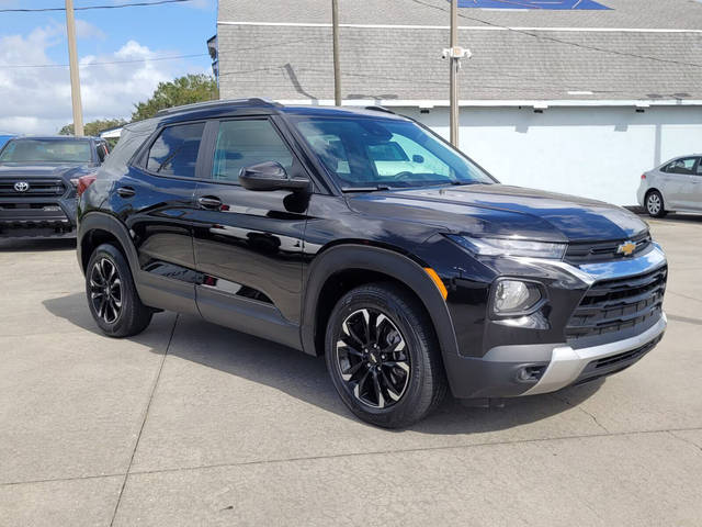 2023 Chevrolet TrailBlazer LT FWD photo