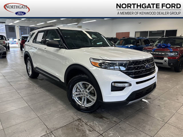 2023 Ford Explorer XLT 4WD photo