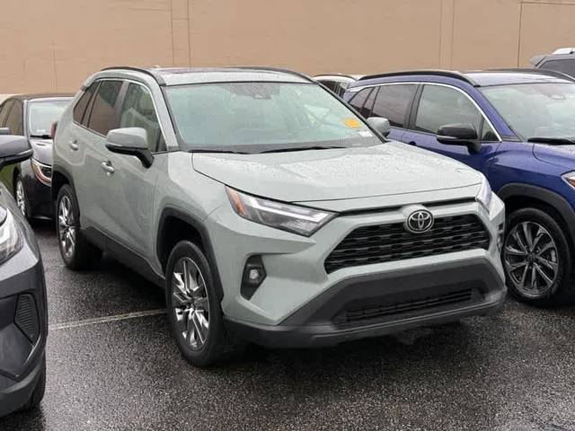 2023 Toyota RAV4 XLE Premium AWD photo