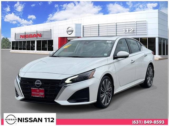 2023 Nissan Altima 2.5 SL FWD photo