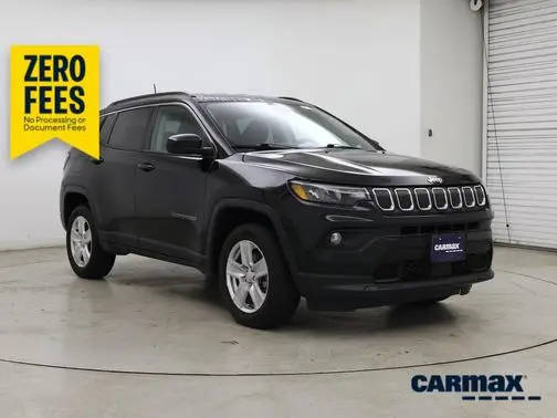 2022 Jeep Compass Latitude 4WD photo