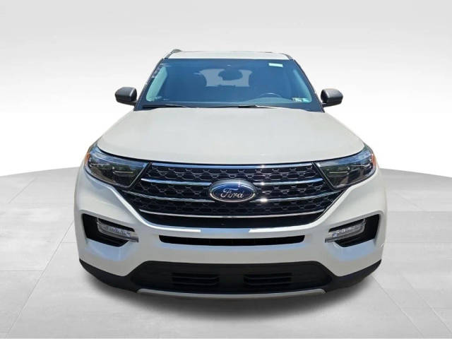 2023 Ford Explorer XLT 4WD photo