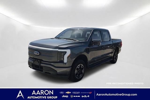 2022 Ford F-150 Lightning XLT AWD photo