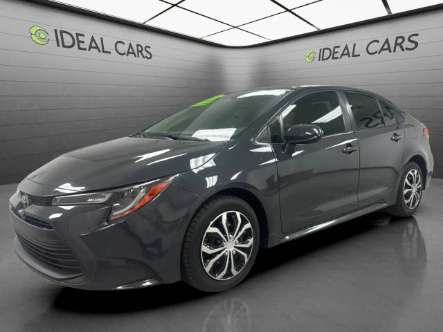 2023 Toyota Corolla LE FWD photo