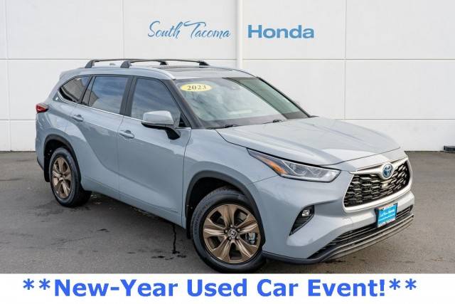 2023 Toyota Highlander Hybrid Bronze Edition AWD photo