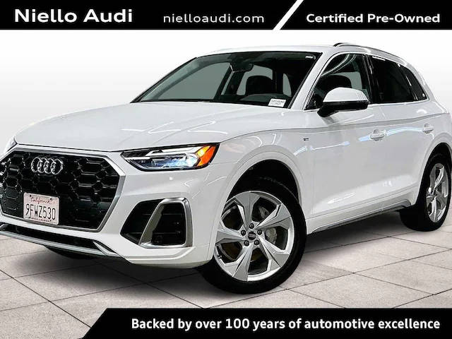 2023 Audi Q5 S line Premium Plus AWD photo
