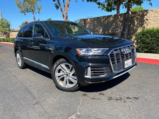 2023 Audi Q7 Premium Plus AWD photo