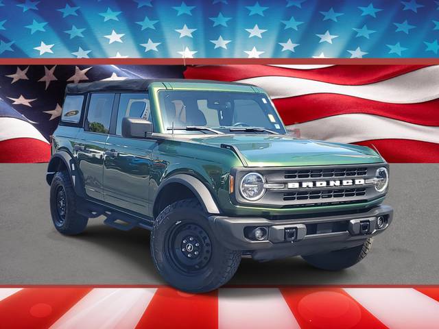 2023 Ford Bronco 4 Door Black Diamond 4WD photo