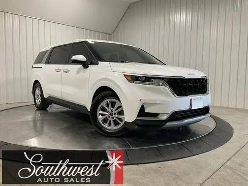 2023 Kia Carnival LX FWD photo