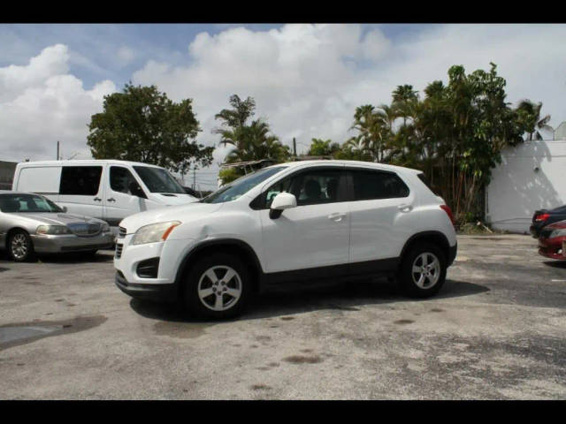 2015 Chevrolet Trax LS AWD photo