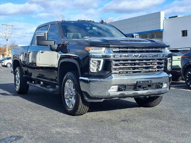 2023 Chevrolet Silverado 3500HD LTZ 4WD photo