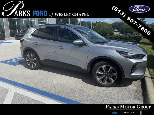 2023 Ford Escape Platinum AWD photo