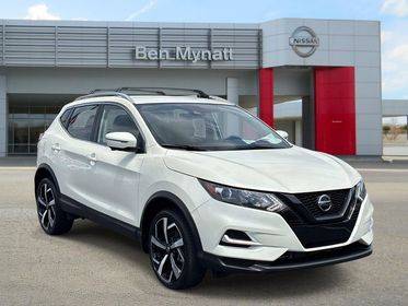 2022 Nissan Rogue Sport SL AWD photo