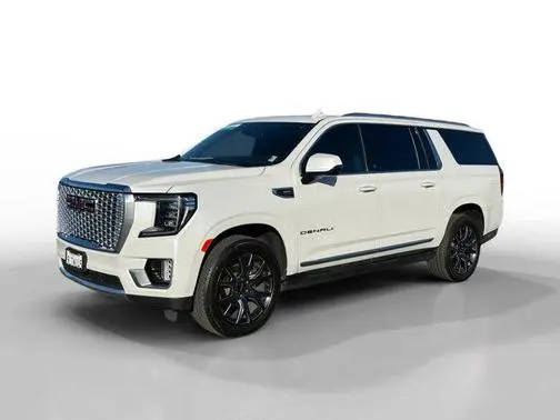 2023 GMC Yukon XL Denali 4WD photo