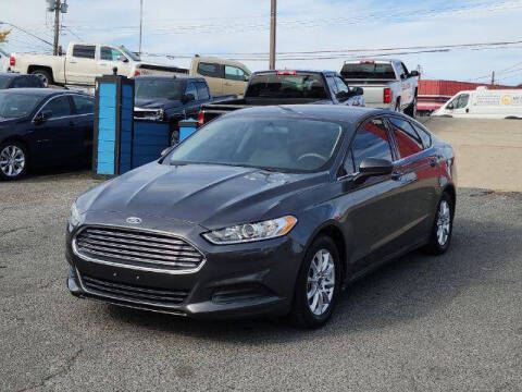 2016 Ford Fusion S FWD photo