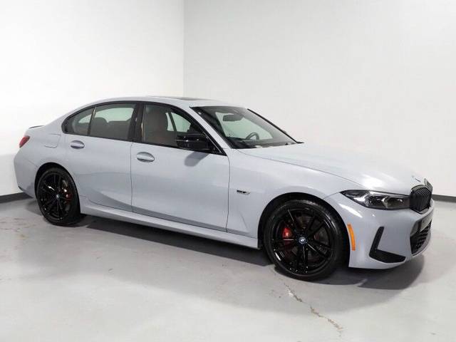 2023 BMW 3 Series 330e RWD photo