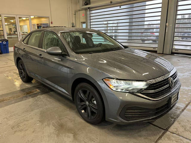 2023 Volkswagen Jetta SE FWD photo