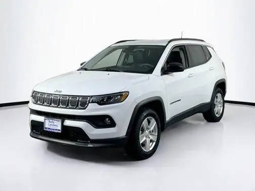 2022 Jeep Compass Latitude 4WD photo