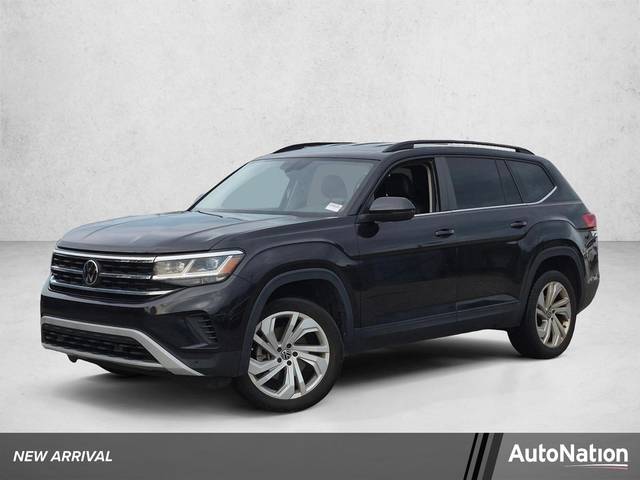 2023 Volkswagen Atlas 3.6L V6 SE w/Technology FWD photo