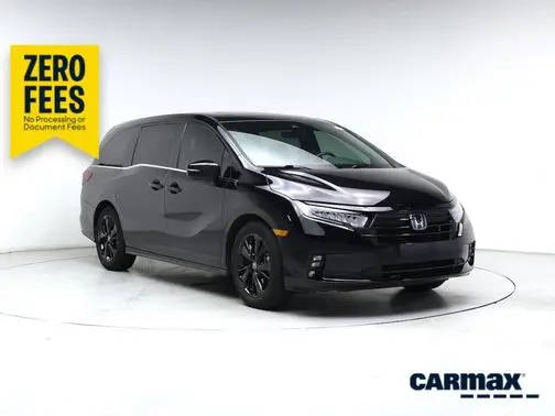 2023 Honda Odyssey Sport FWD photo